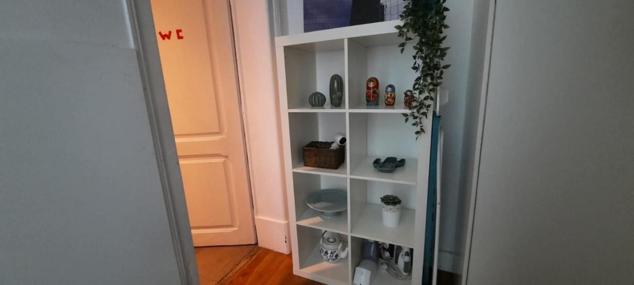 Sunny Terrace Apt, Close To Downtown! 2 Bedroom Flat Лиссабон Экстерьер фото