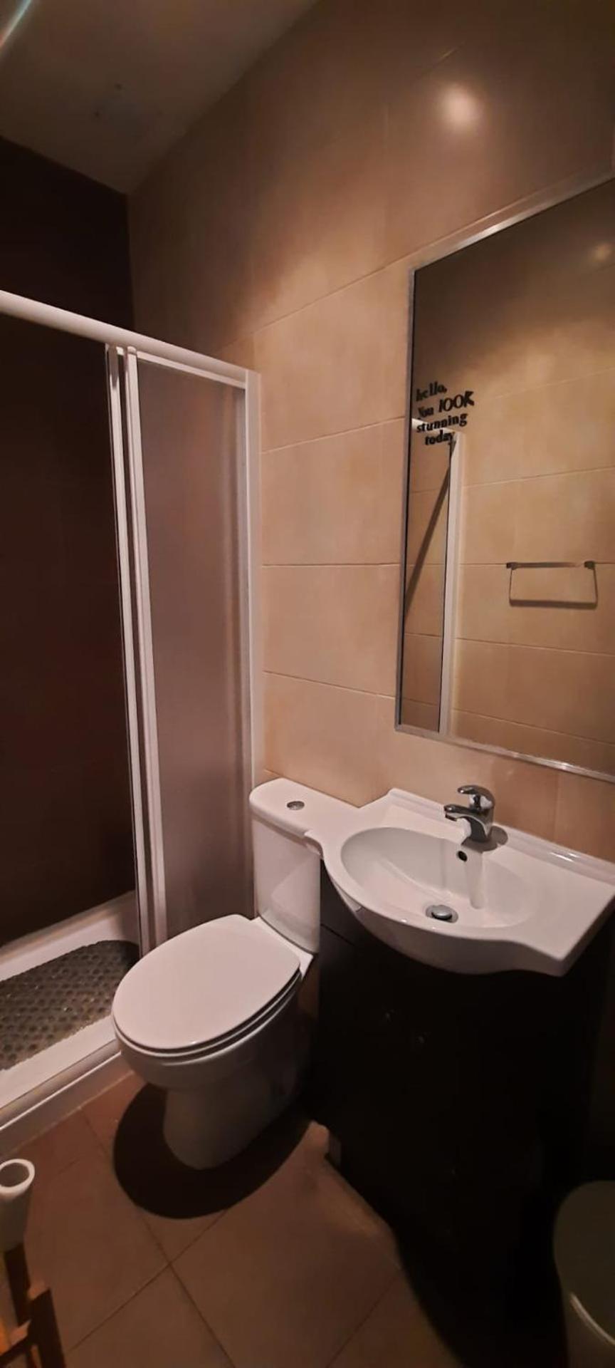 Sunny Terrace Apt, Close To Downtown! 2 Bedroom Flat Лиссабон Экстерьер фото
