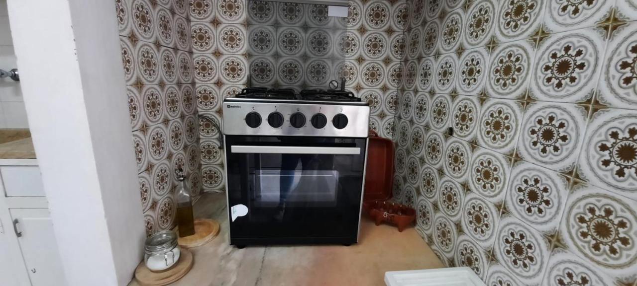 Sunny Terrace Apt, Close To Downtown! 2 Bedroom Flat Лиссабон Экстерьер фото