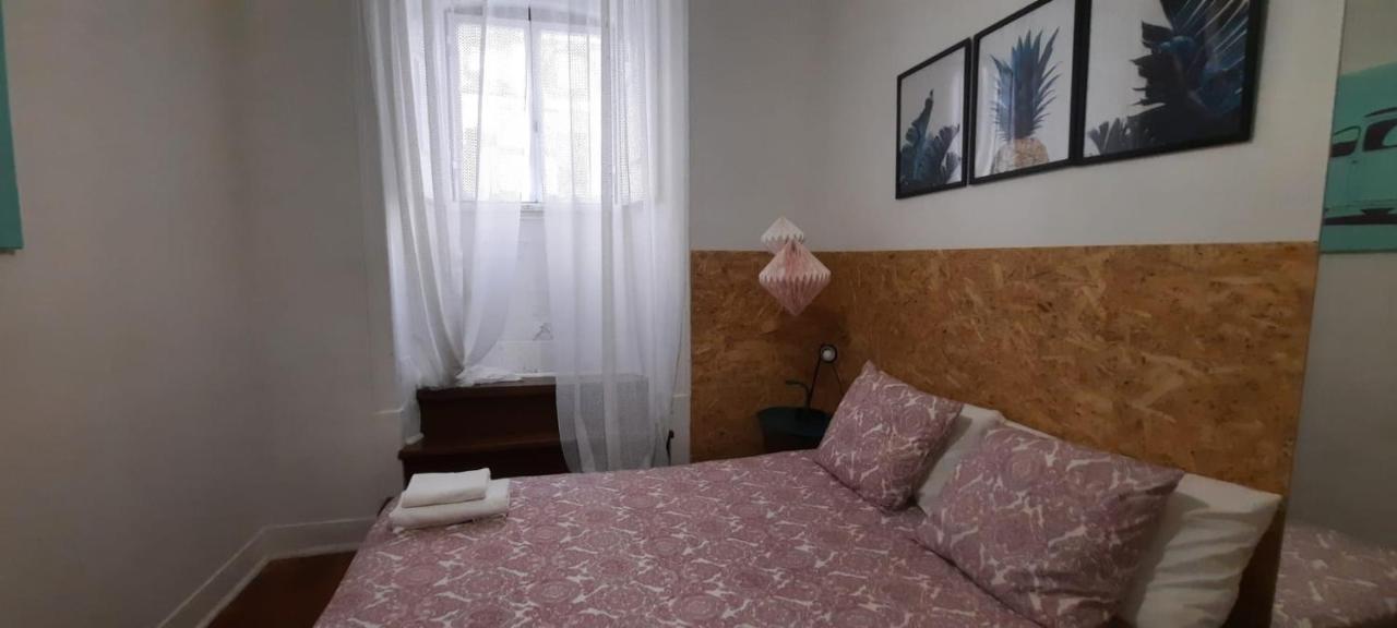 Sunny Terrace Apt, Close To Downtown! 2 Bedroom Flat Лиссабон Экстерьер фото