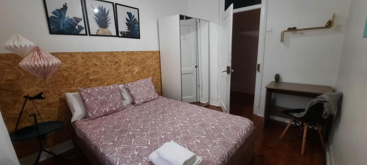 Sunny Terrace Apt, Close To Downtown! 2 Bedroom Flat Лиссабон Экстерьер фото