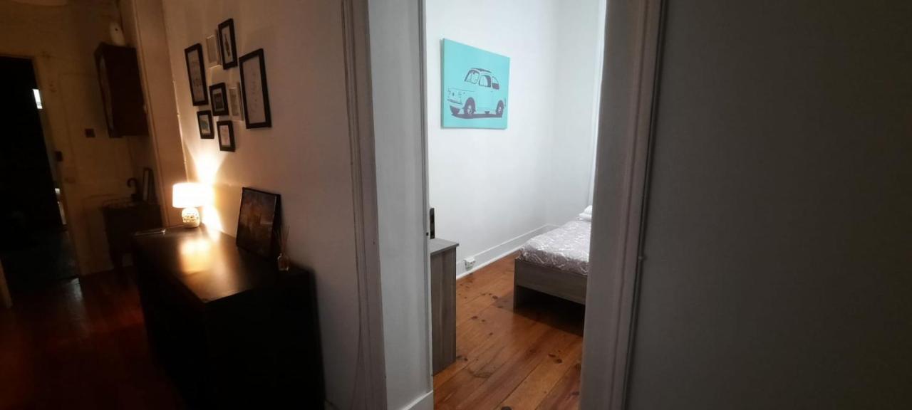 Sunny Terrace Apt, Close To Downtown! 2 Bedroom Flat Лиссабон Экстерьер фото